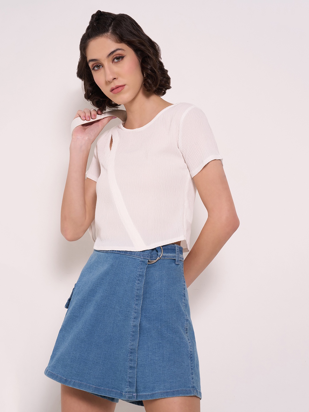

SF JEANS by Pantaloons short Top, Blue