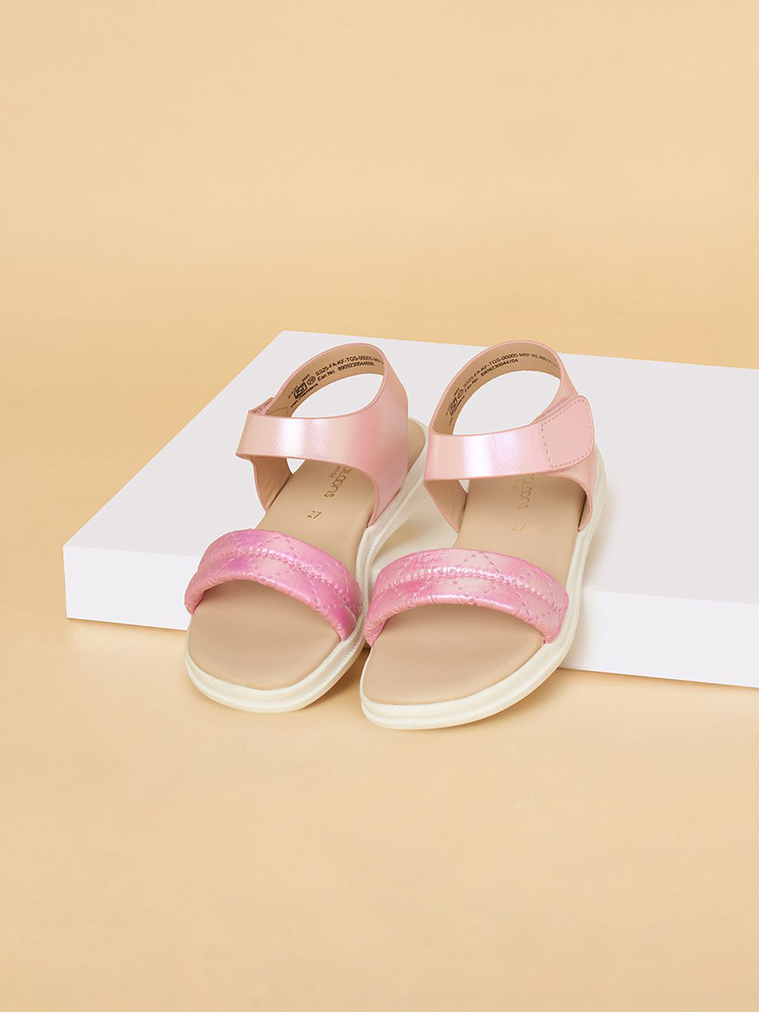 

Pantaloons Junior Girls Pink Casual Open Toe Flats