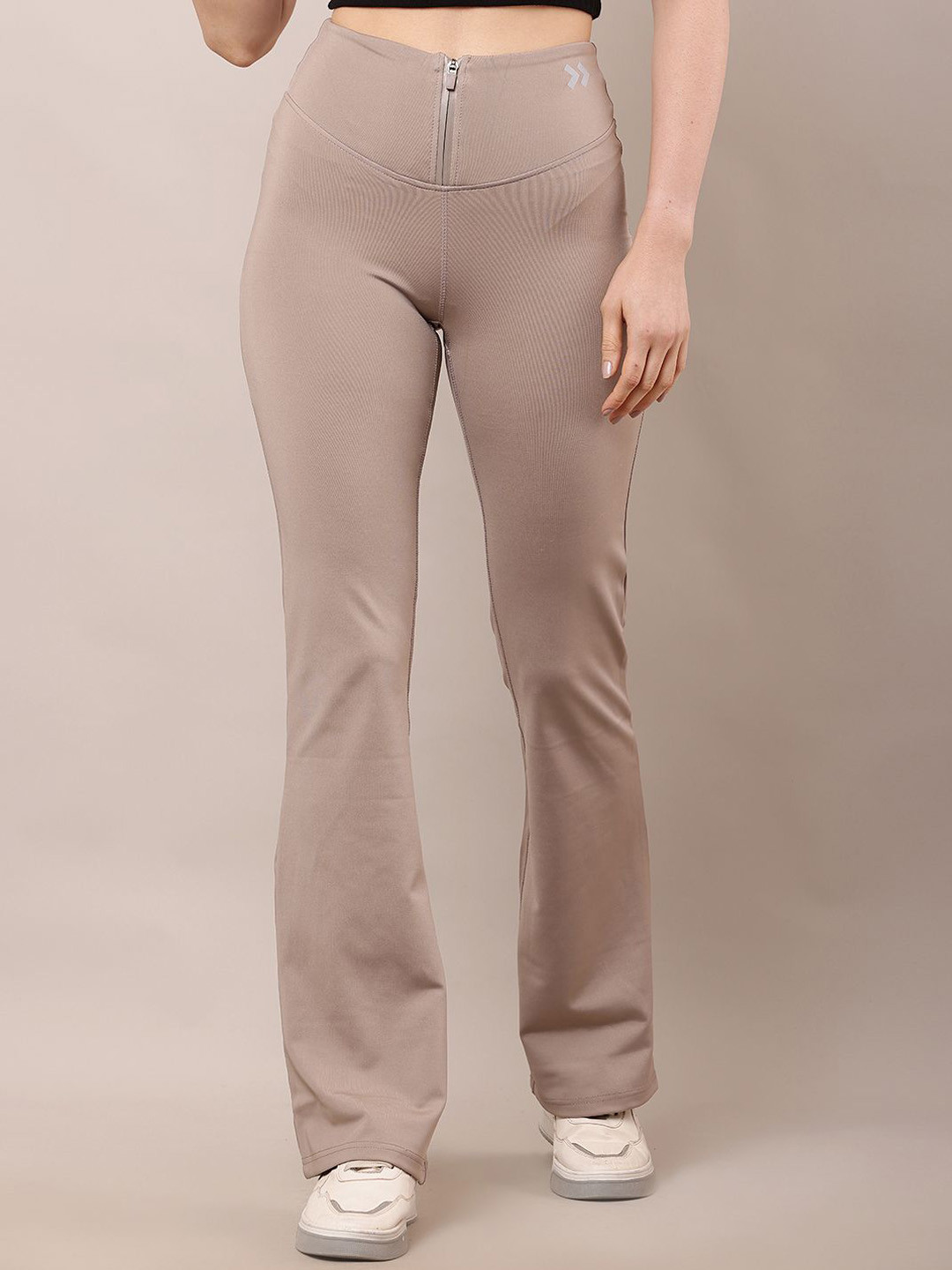 

NoBarr Women Trousers, Brown