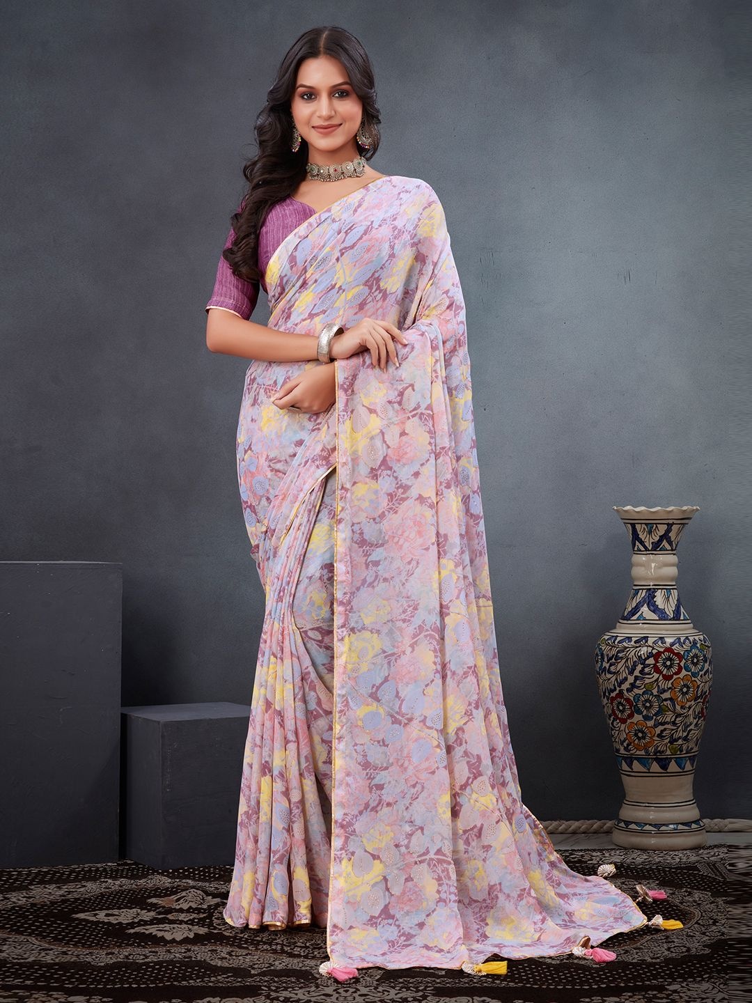 

LeeliPeeri Designer Floral Gotta Patti Poly Georgette Saree, Purple