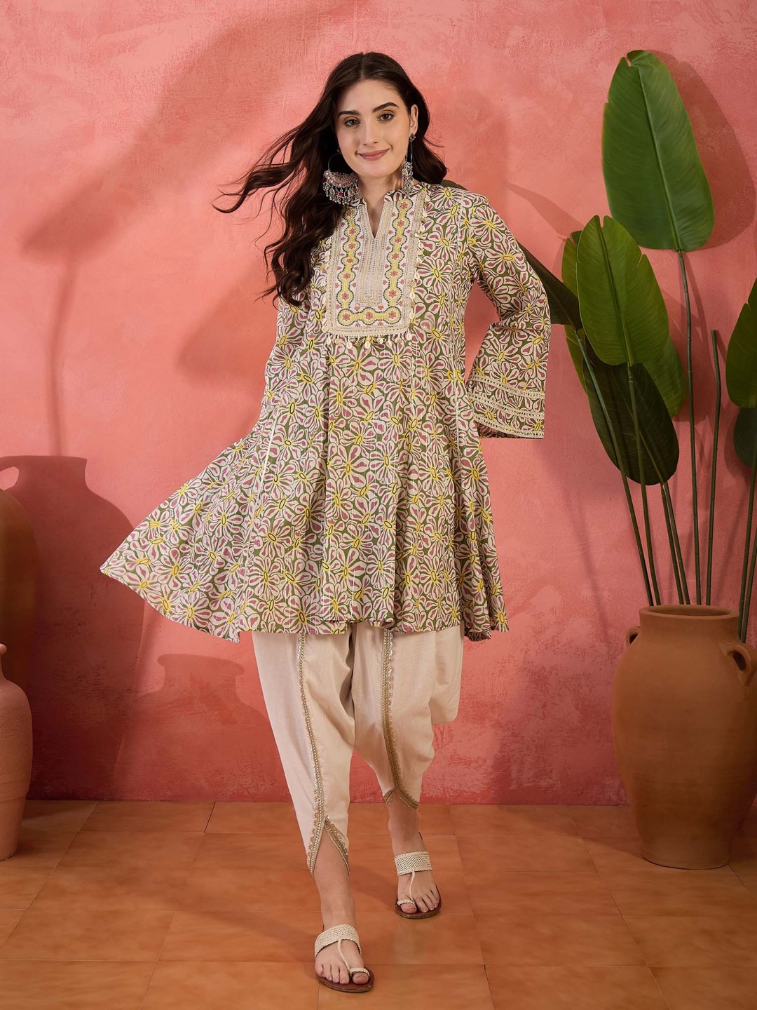 

Sangria Printed & Embroidered Pure Cotton Kurta with Dhoti Pant, Brown