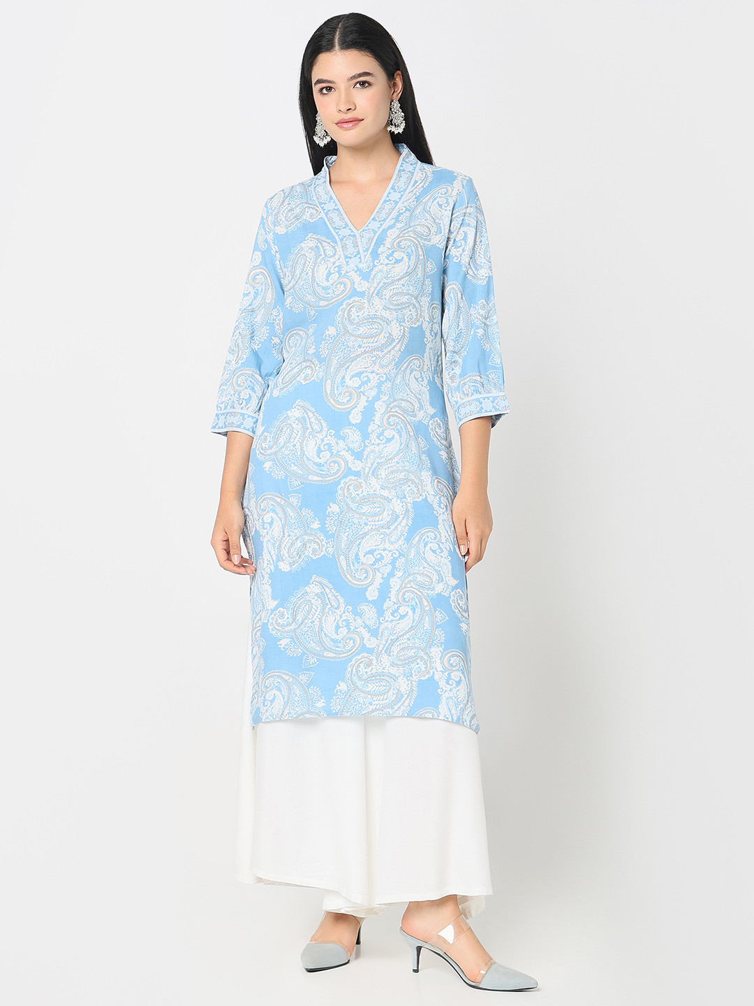 

R&B Women Ethnic Motifs Embroidered Chikankari Kurta, Blue