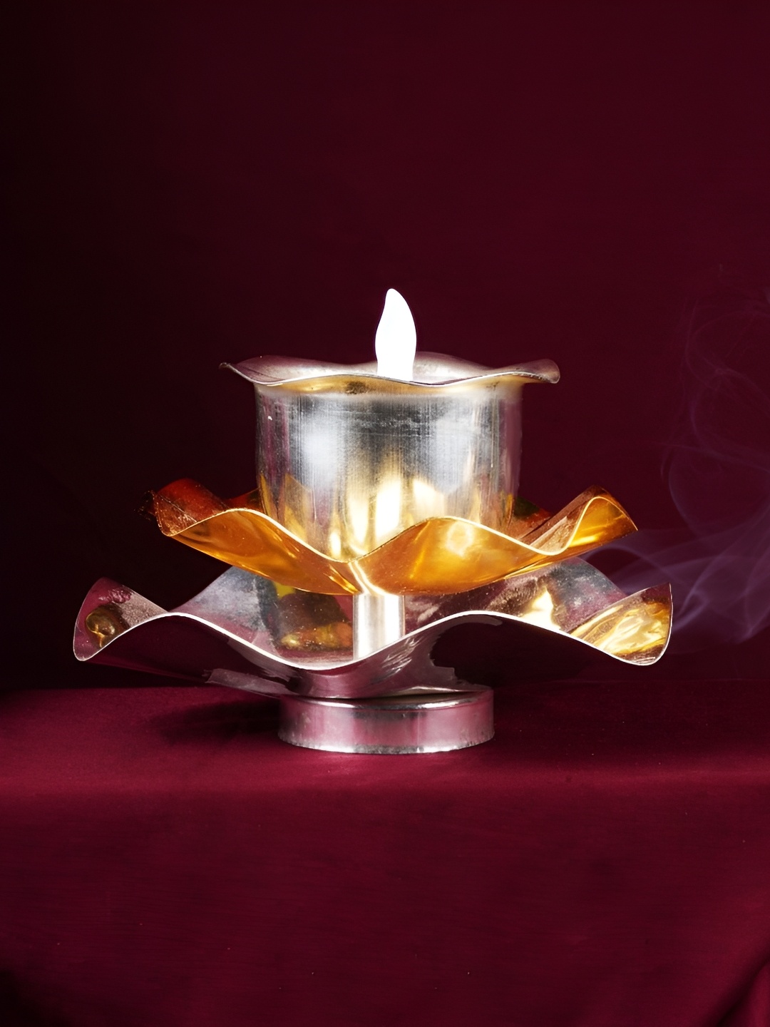 

THE HOME CO. Gold-Toned Lotus Silver-Plated Diya