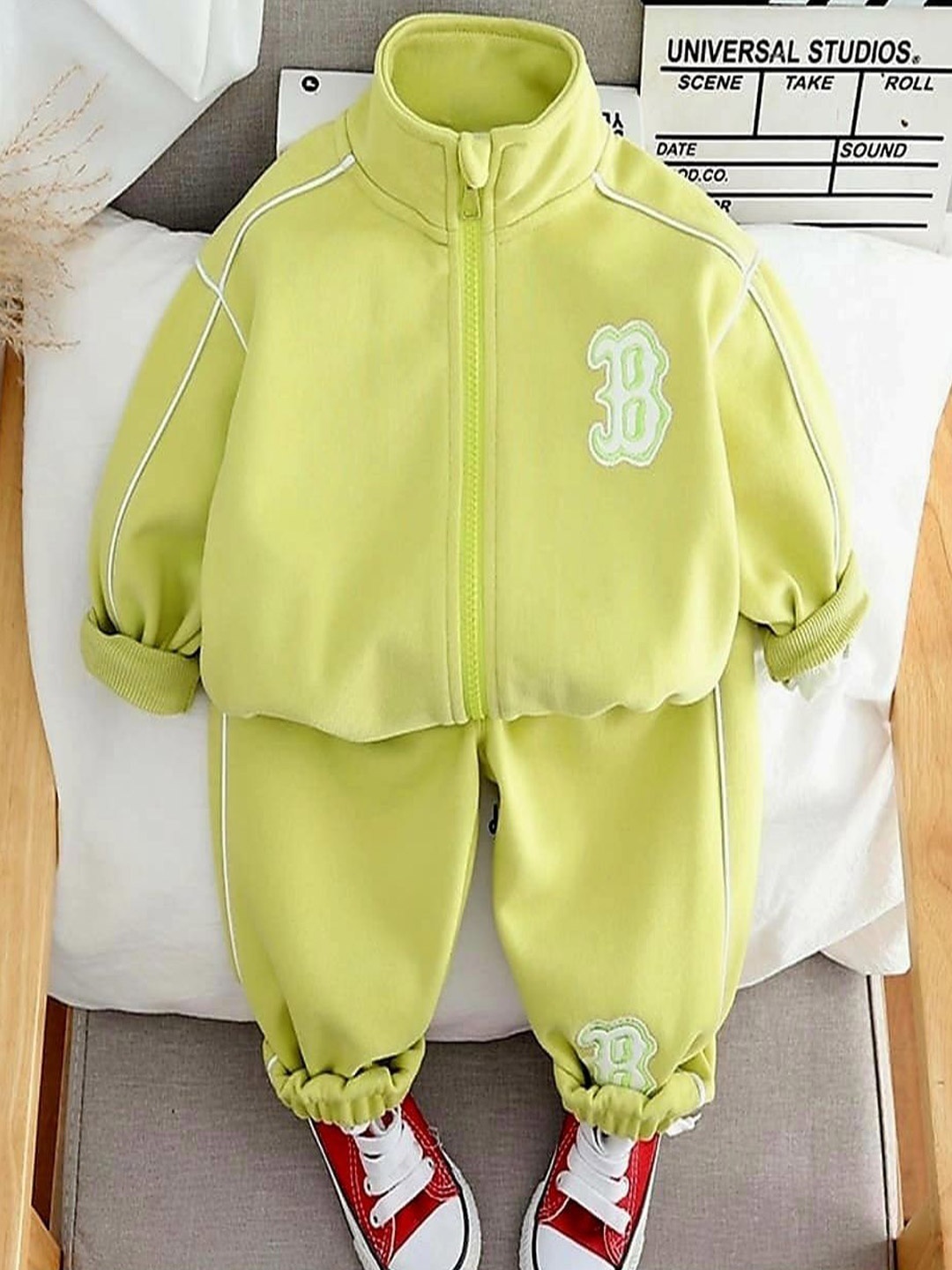 

BAESD Boys High Neck Pure Cotton Sweatshirt With Jogger, Green