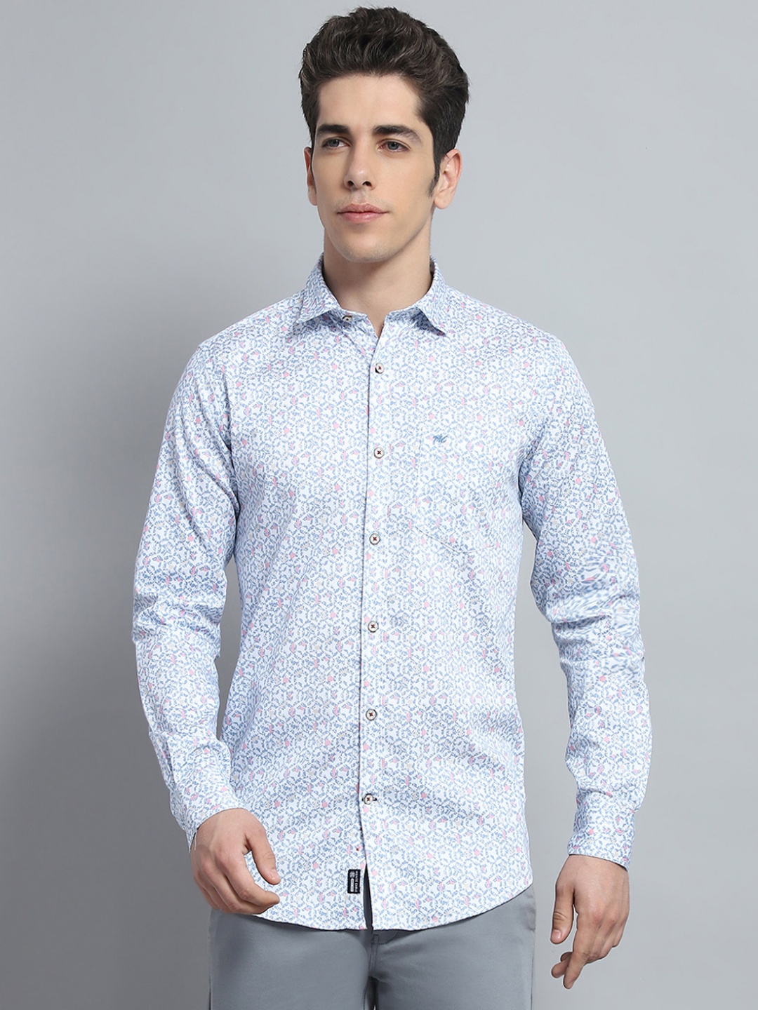 

Monte Carlo Men Floral Opaque Printed Casual Shirt, Blue
