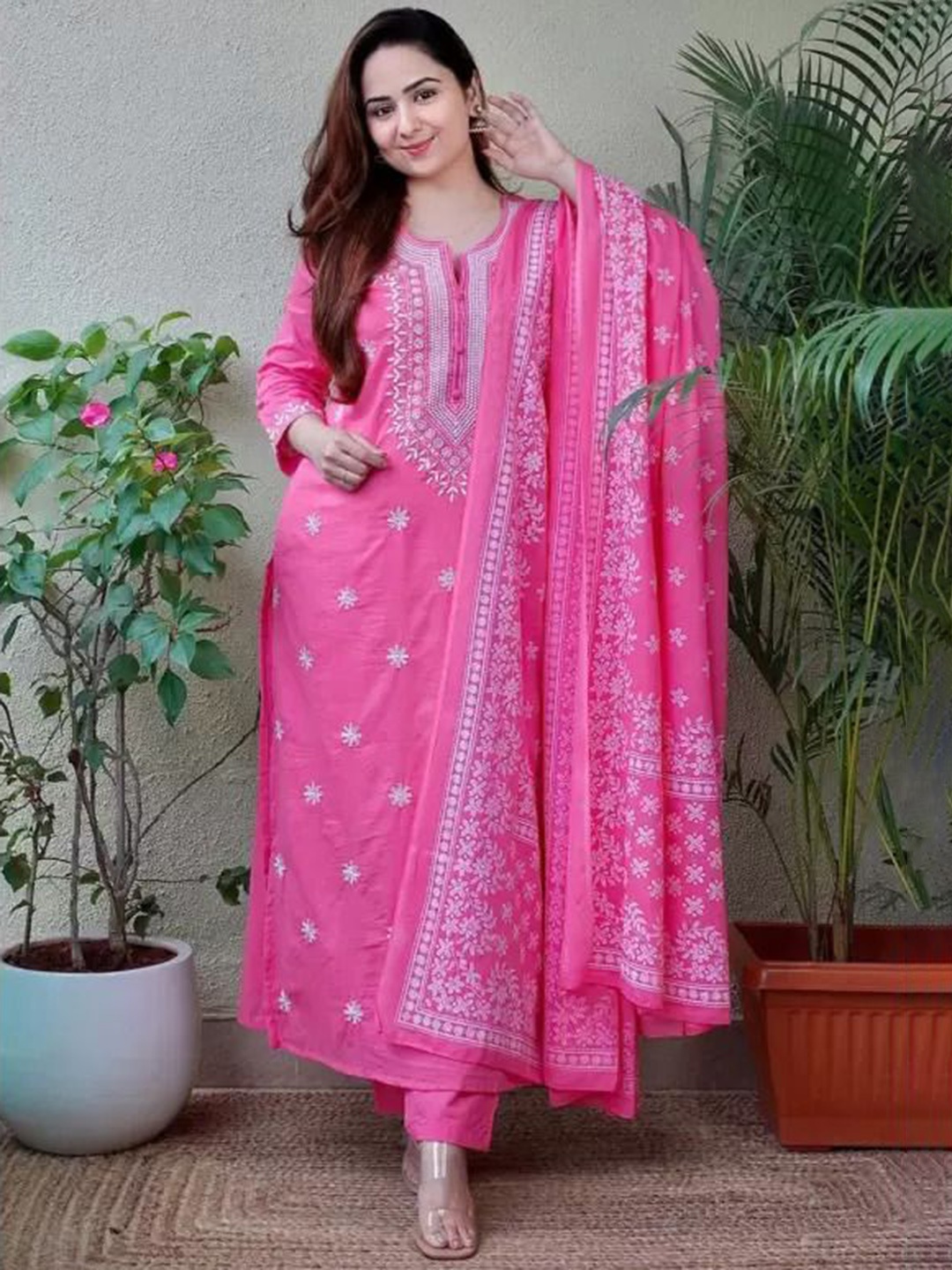 

Piludi Women Floral Embroidered Regular Chikankari Kurta with Trousers & With Dupatta, Pink