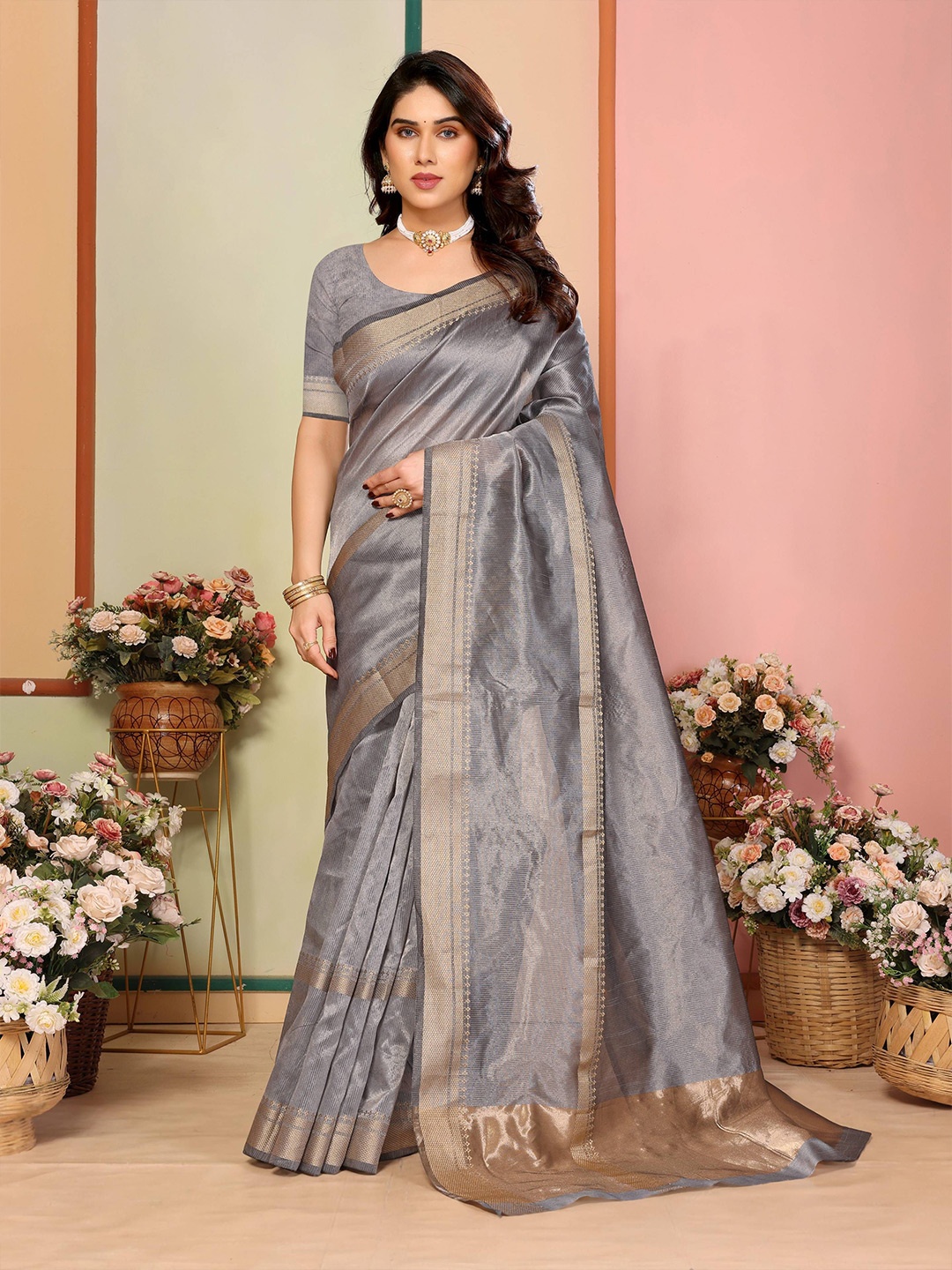 

Moda Rapido Woven Design Zari Silk Blend Kanjeevaram Saree, Grey