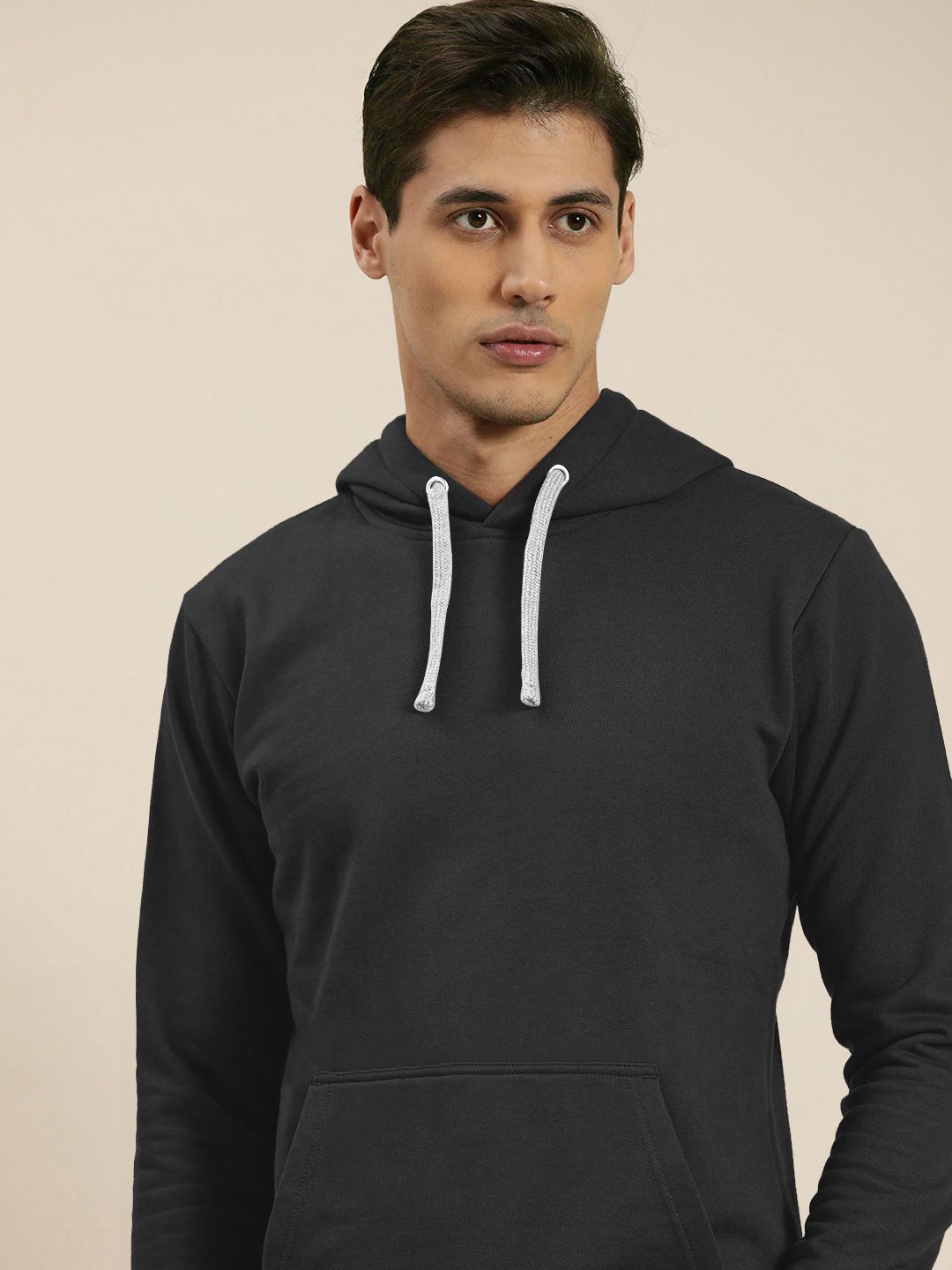 

QOSHA Men Hooded Sweatshirt, Black