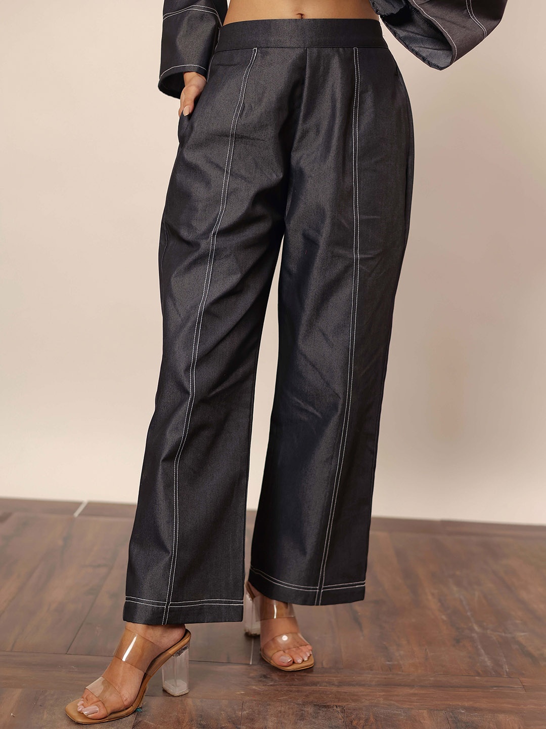 

KAORI BY SHREYA AGARWAL Women Trousers, Black