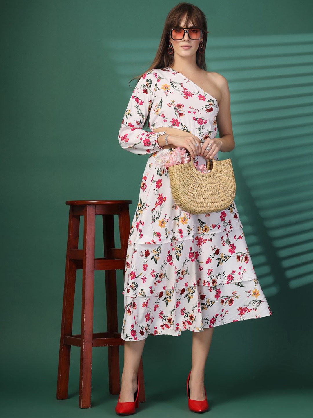 

DressBerry Floral Print Cold-Shoulder Crepe A-Line Midi Dress, White