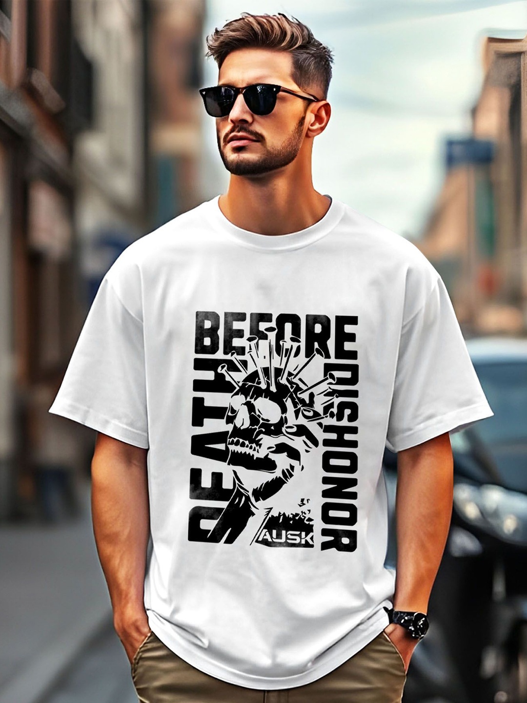 

AUSK Men Typography Printed Applique T-shirt, White