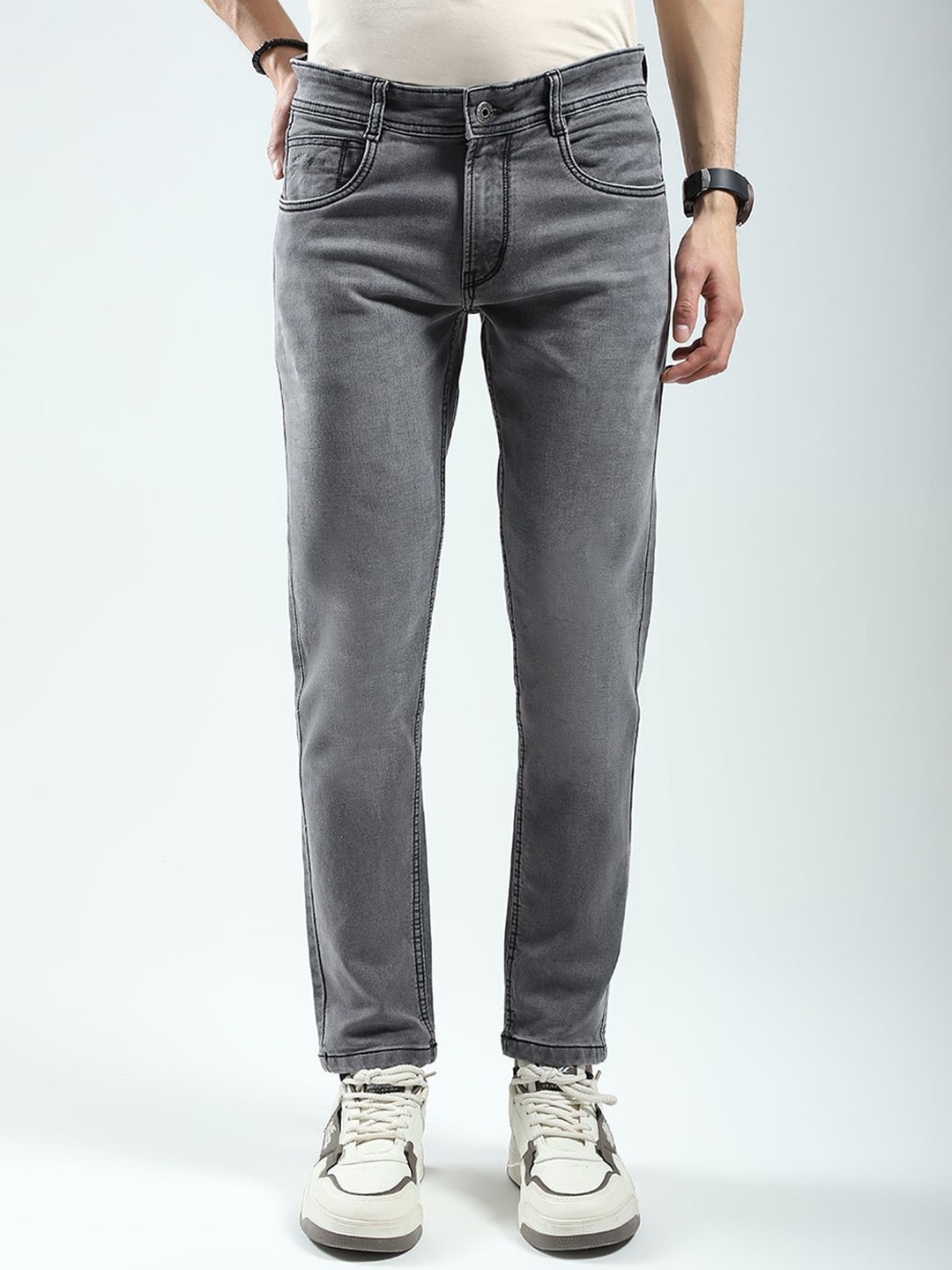 

Monte Carlo Men Low Distress Heavy Fade Jeans, Grey