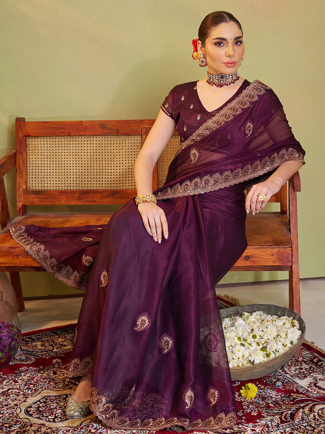 

modeva Ethnic Motifs Embroidered Pure Chiffon Saree, Purple