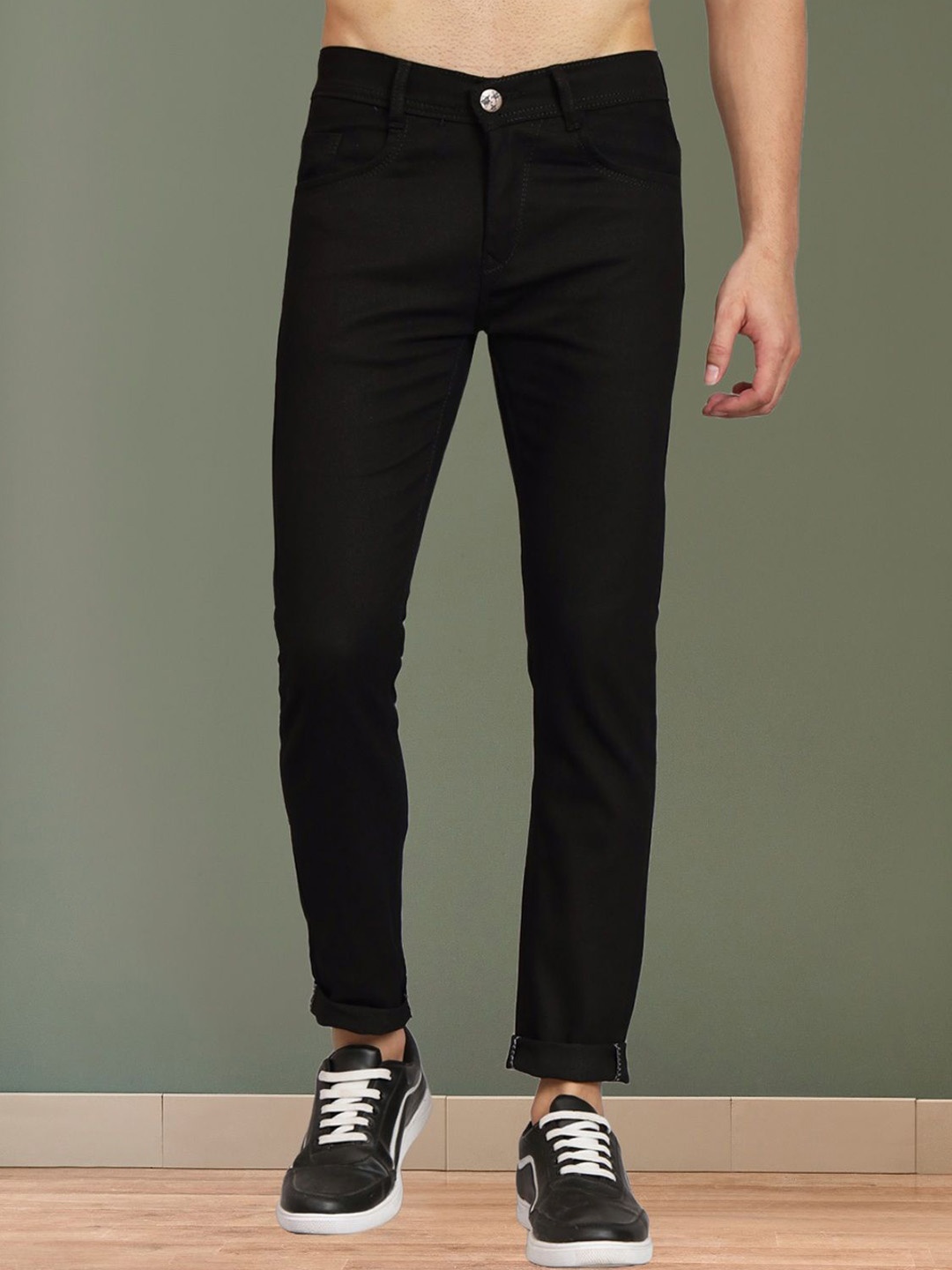

LINARIA Men Classic Slim Fit Jeans, Black