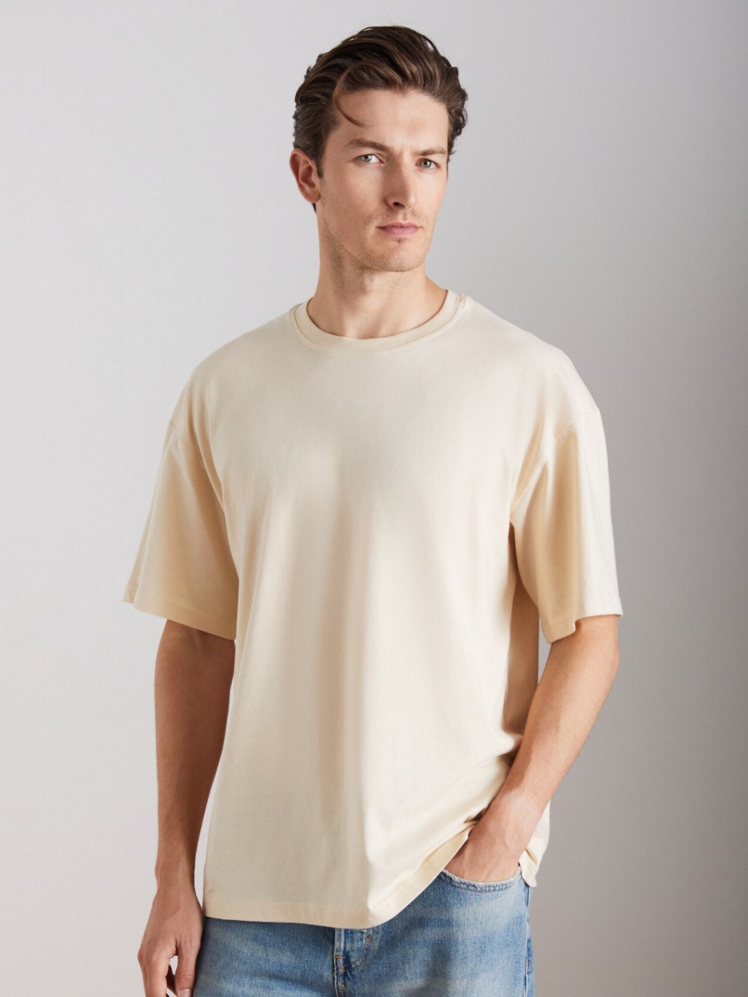 

GRIMELANGE Men Extended Sleeves Raw Edge T-shirt, Na
