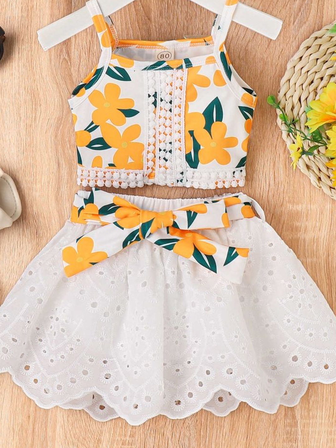 

LULU & SKY Girls Printed Top with Skirt, Yellow