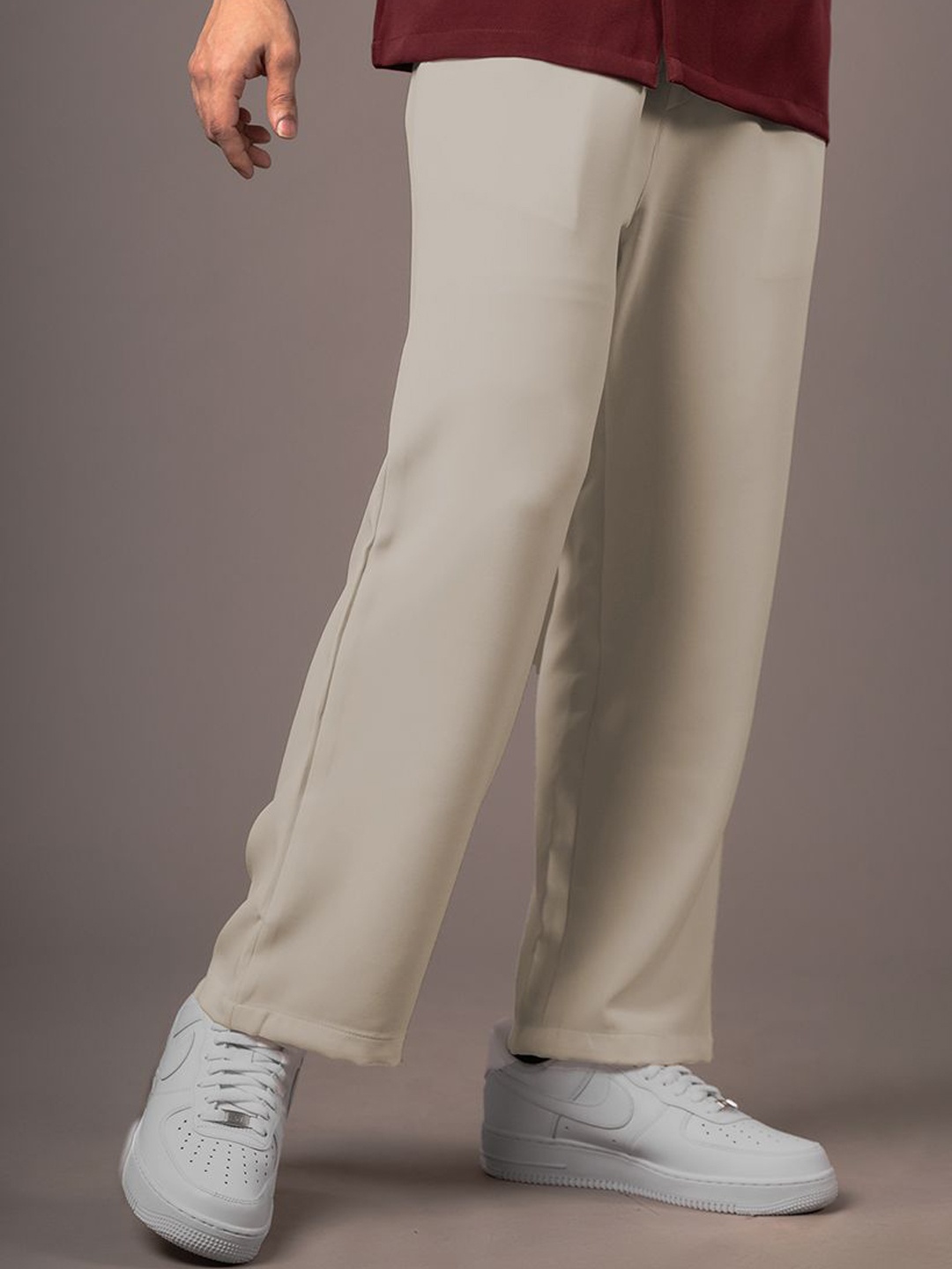

The Forbidden Fruit Men Relaxed Straight Leg Straight Fit Trousers, Cream