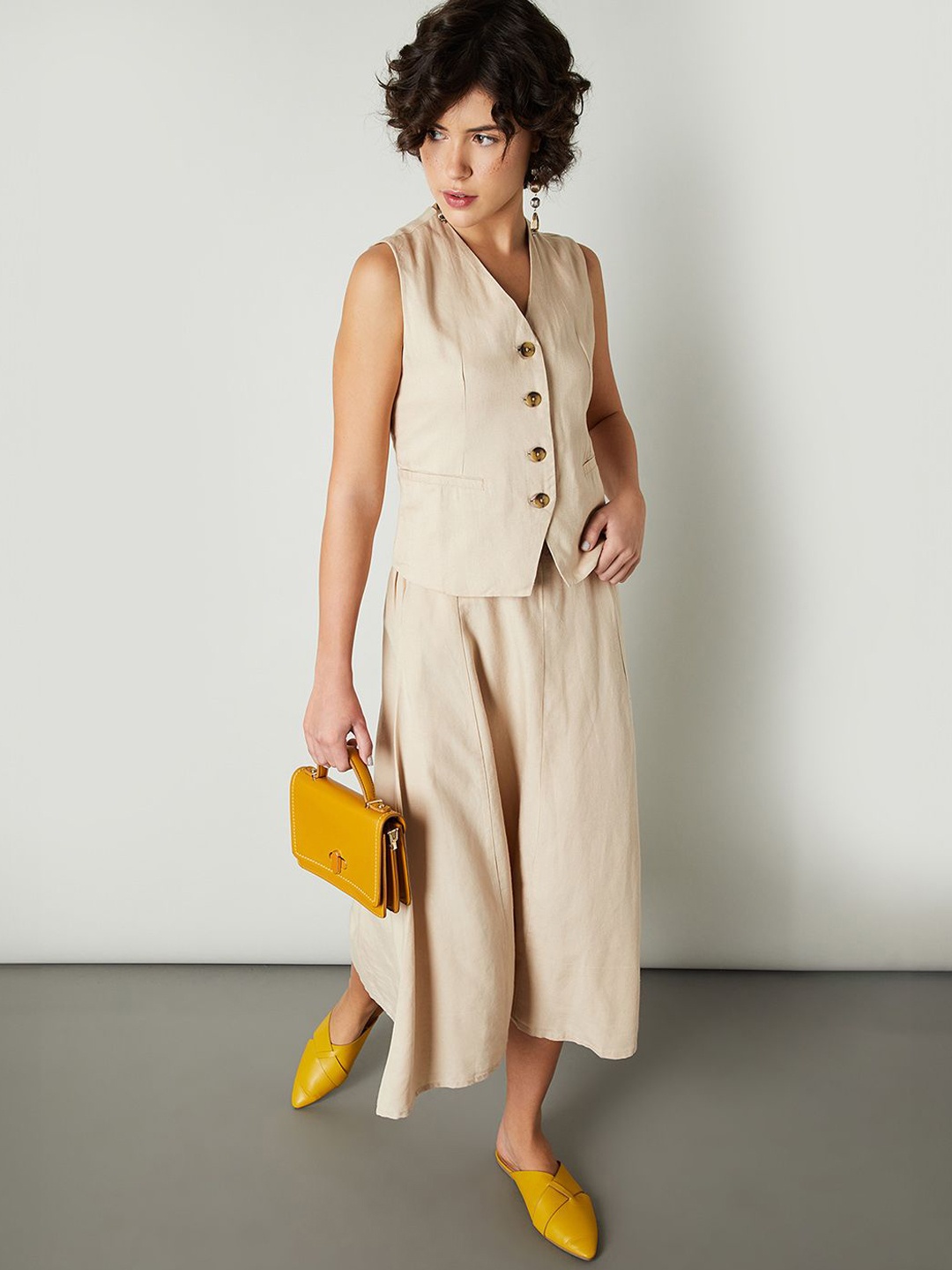 

max Women Polyester Longline Tailored Jacket, Beige