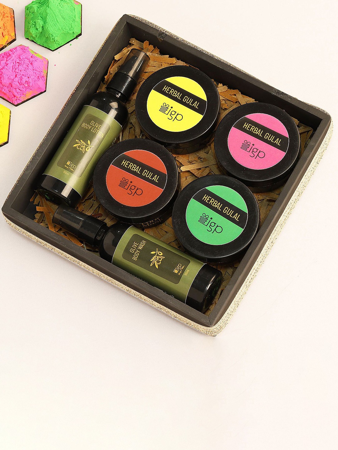 

IGP Holi Party Herbal Essentials Gift Tray, Green