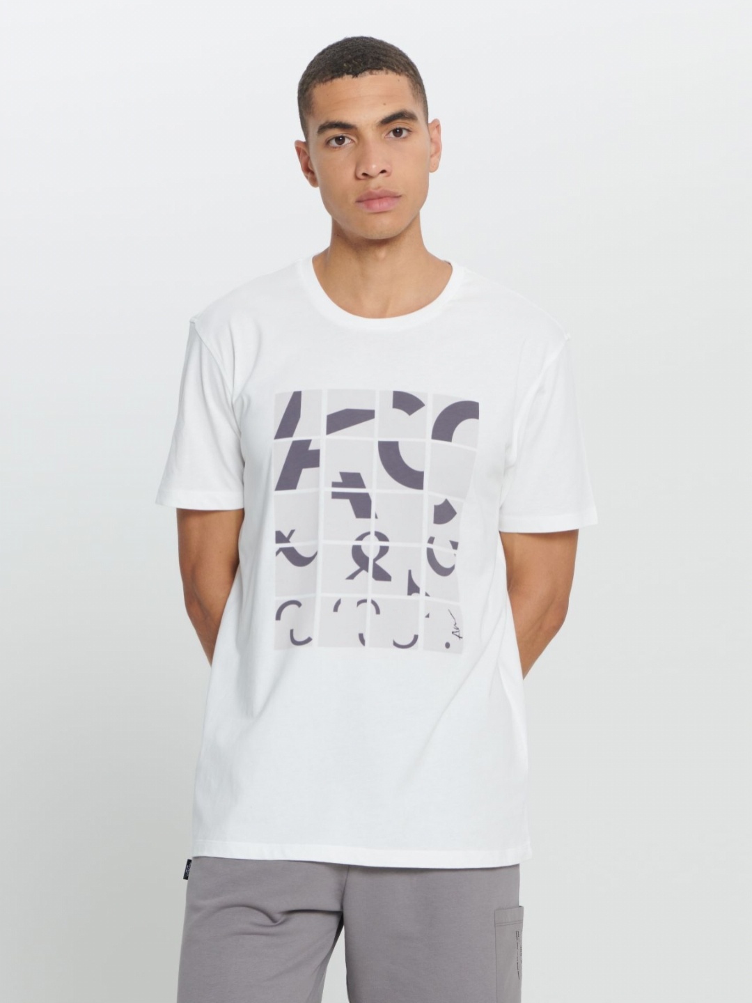 

ALTINYILDIZ CLASSICS AC Co. Men Typography Printed Applique T-shirt, Na