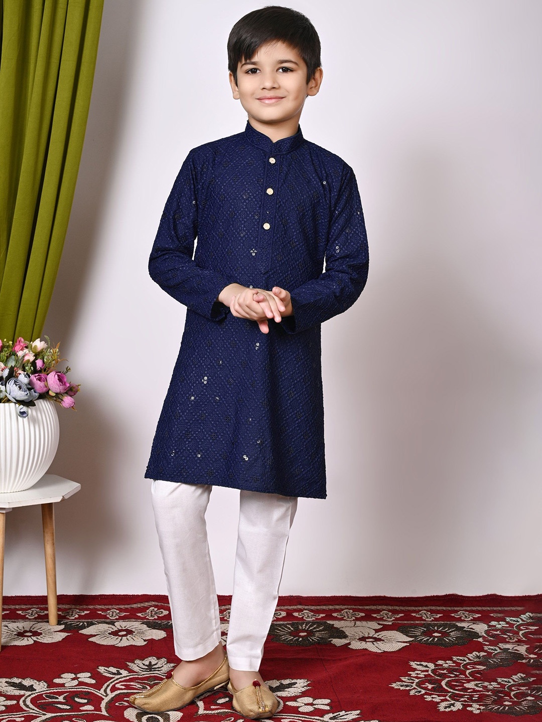 

BAESD Boys Embroidered Regular Sequinned Kurta with Pyjamas, Navy blue
