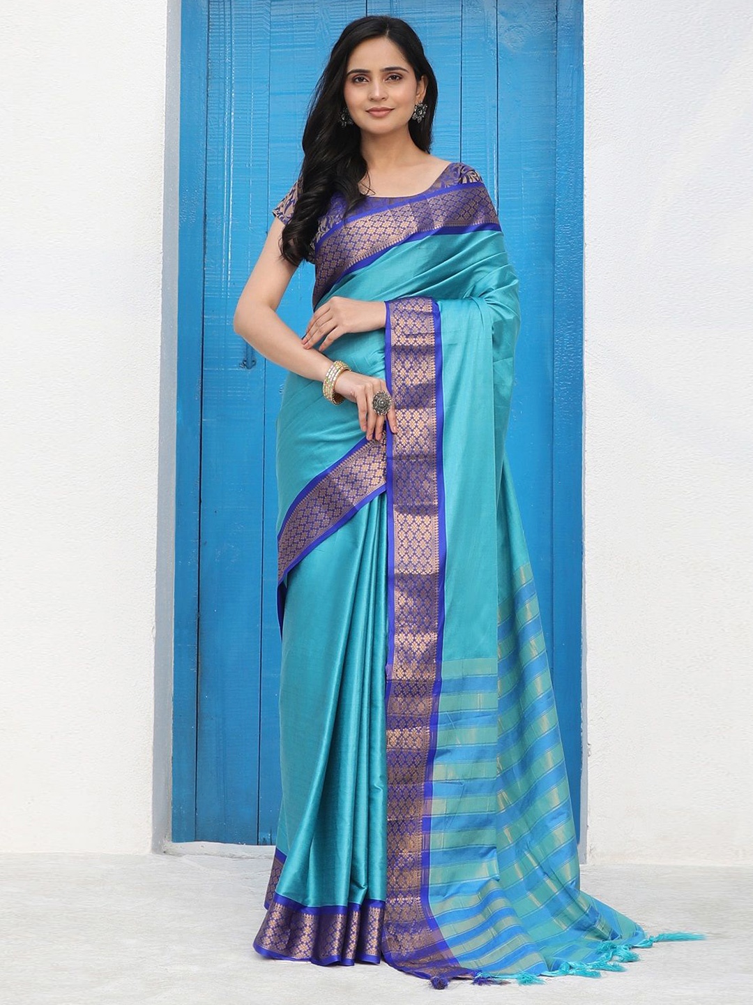 

Nimidiya Zari Pure Silk Kanjeevaram Saree, Teal