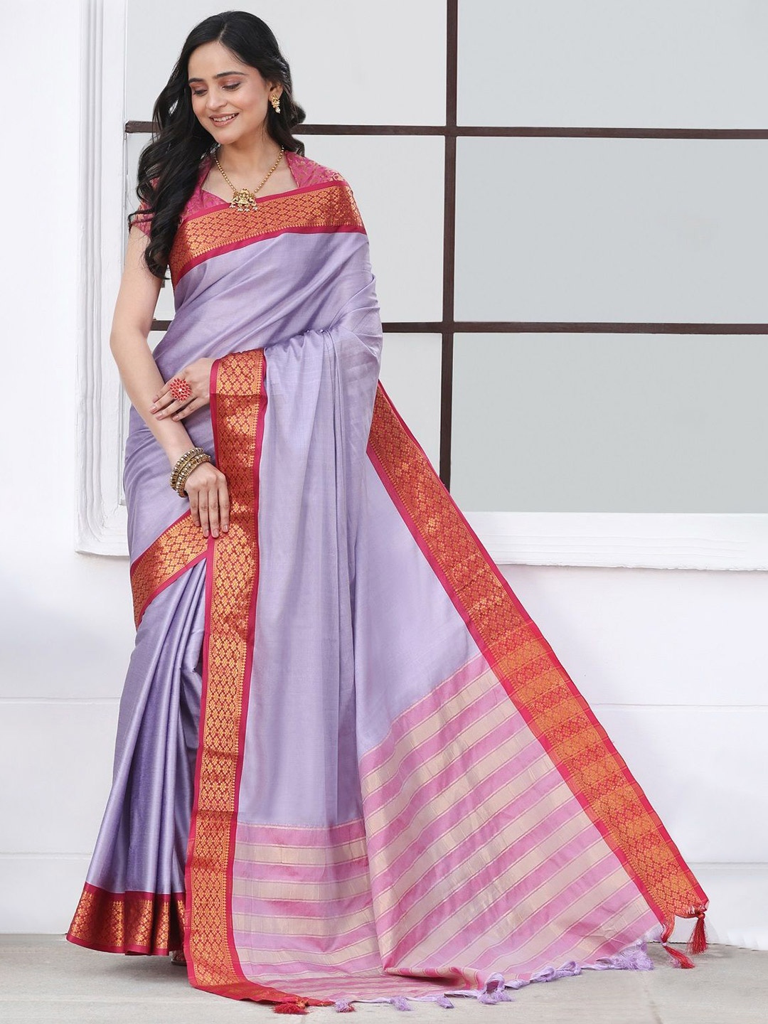 

Iris Zari Pure Silk Kanjeevaram Saree, Purple