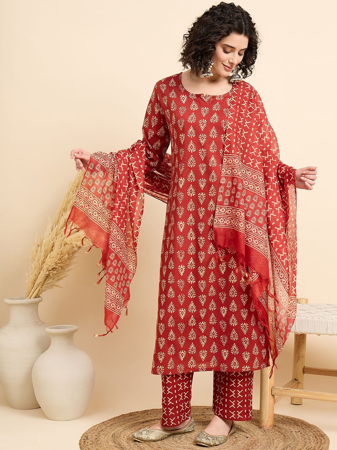 

KALINI Women Ethnic Motifs Printed Regular Kurta with Trousers & With Dupatta, Red