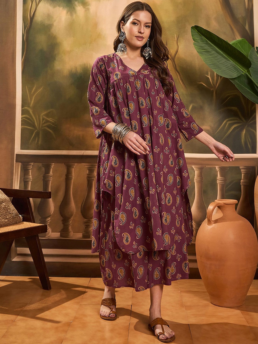 

InWeave Women Paisley Printed Regular Pure Cotton Kurta with Palazzos, Purple