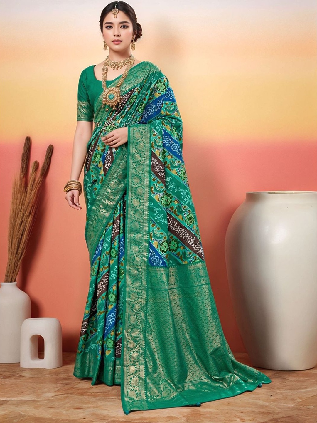 

Sangria Tussar Silk Floral Printed Saree With Blouse Piece, Teal