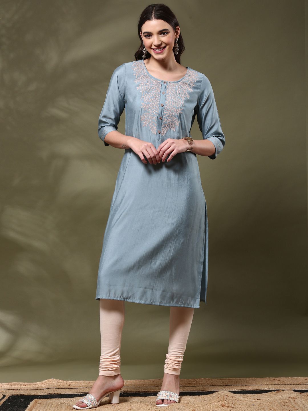 

Alena Women Flared Sleeves Kurta, Silver