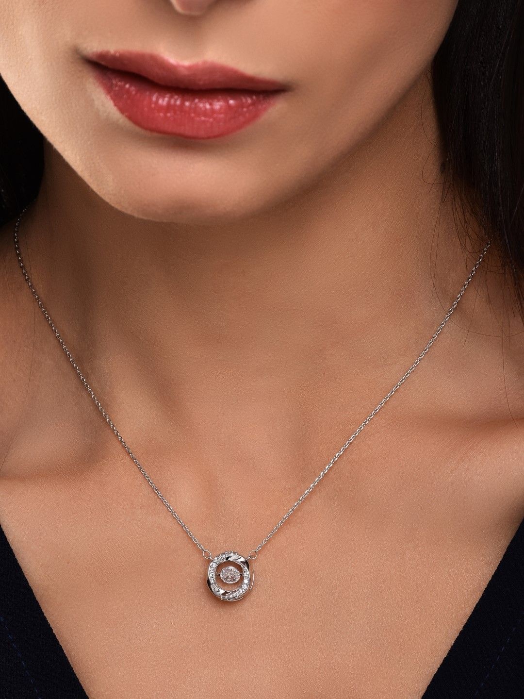 

Reenisaa Copper Rhodium-Plated Necklace, Silver