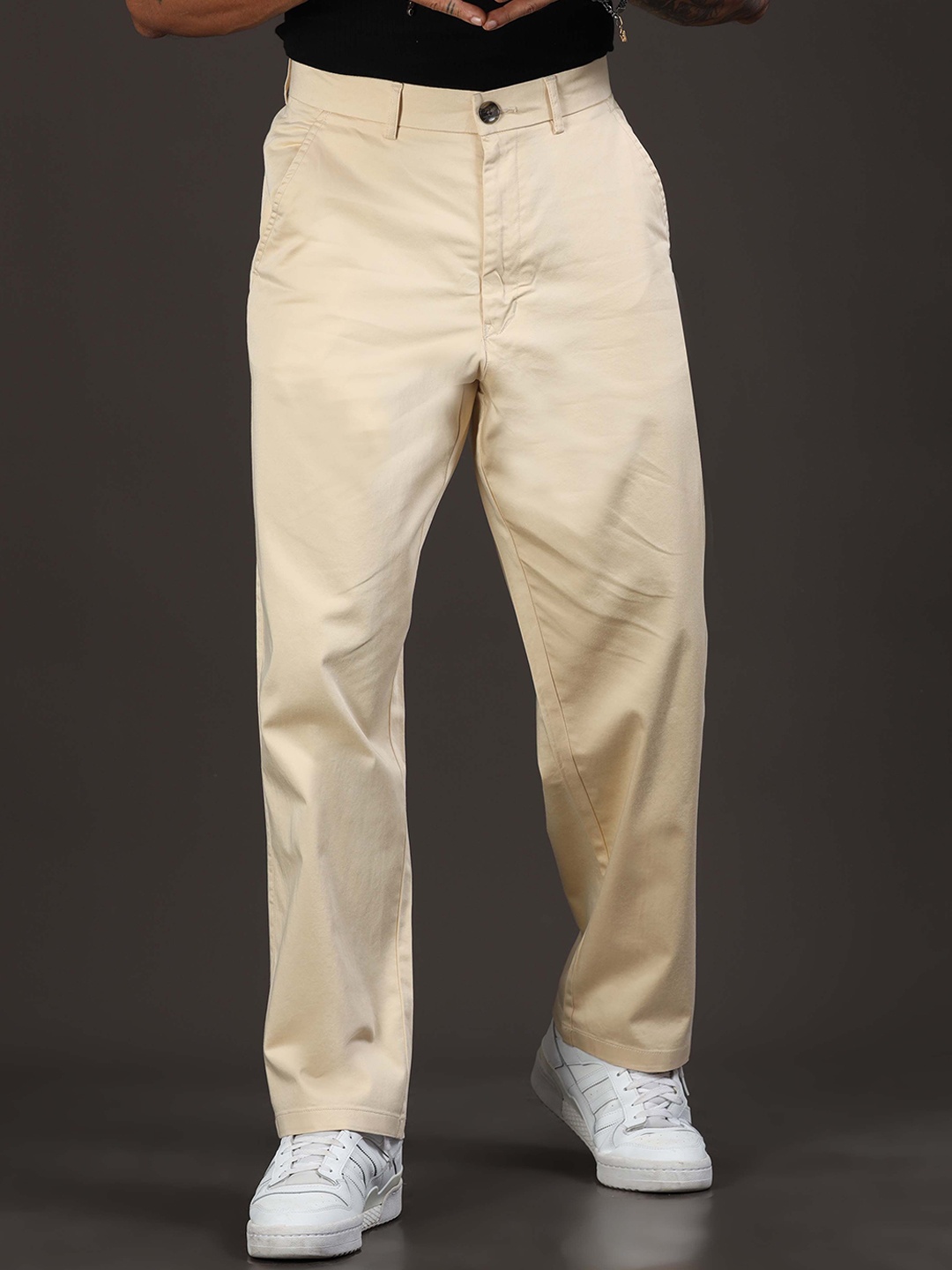 

Italian Colony Men Relaxed Trousers, Cream