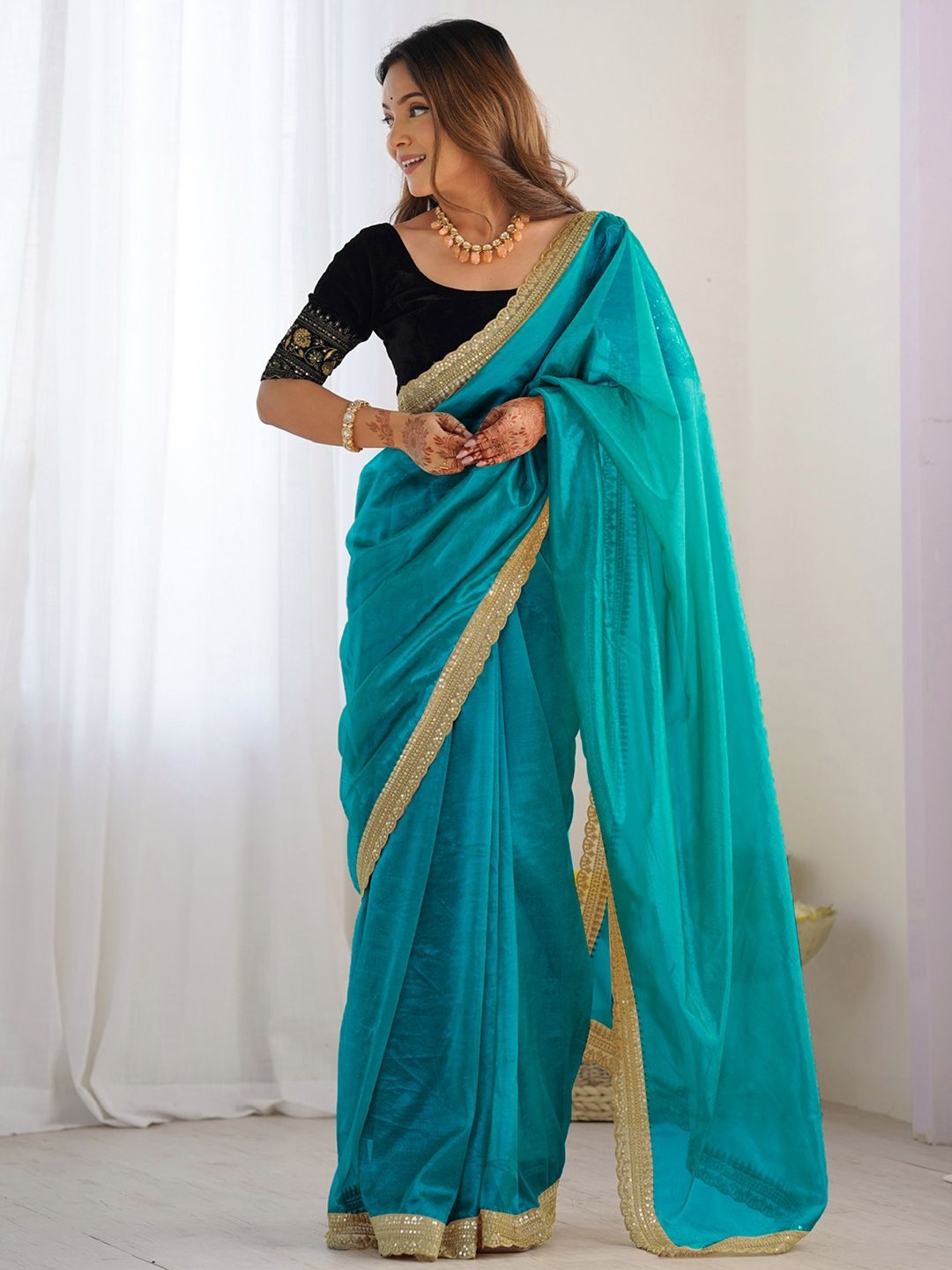 

DIVASTRI Embroidered Supernet Saree, Turquoise blue