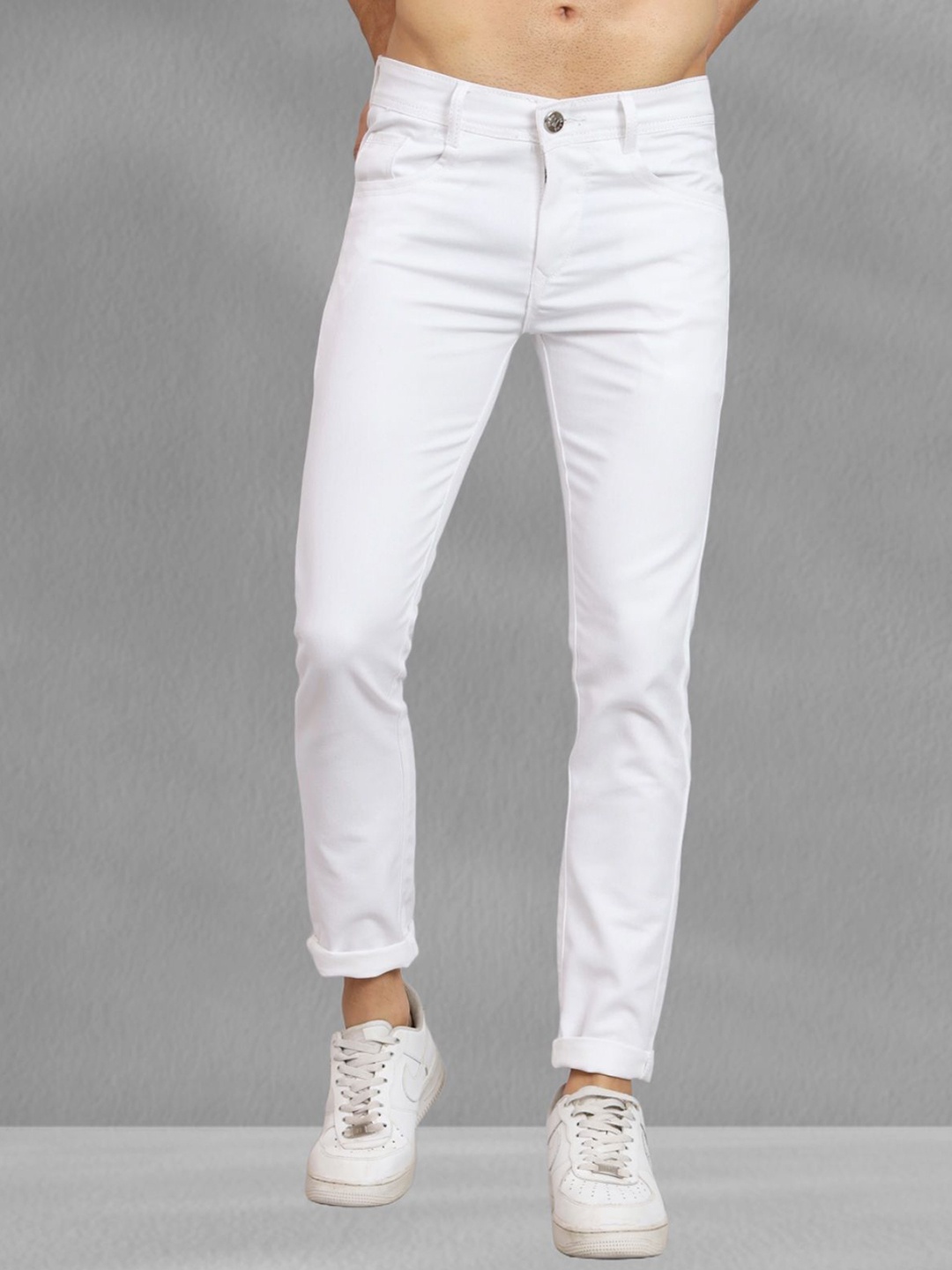 

LINARIA Men Classic Straight Fit Jeans, White