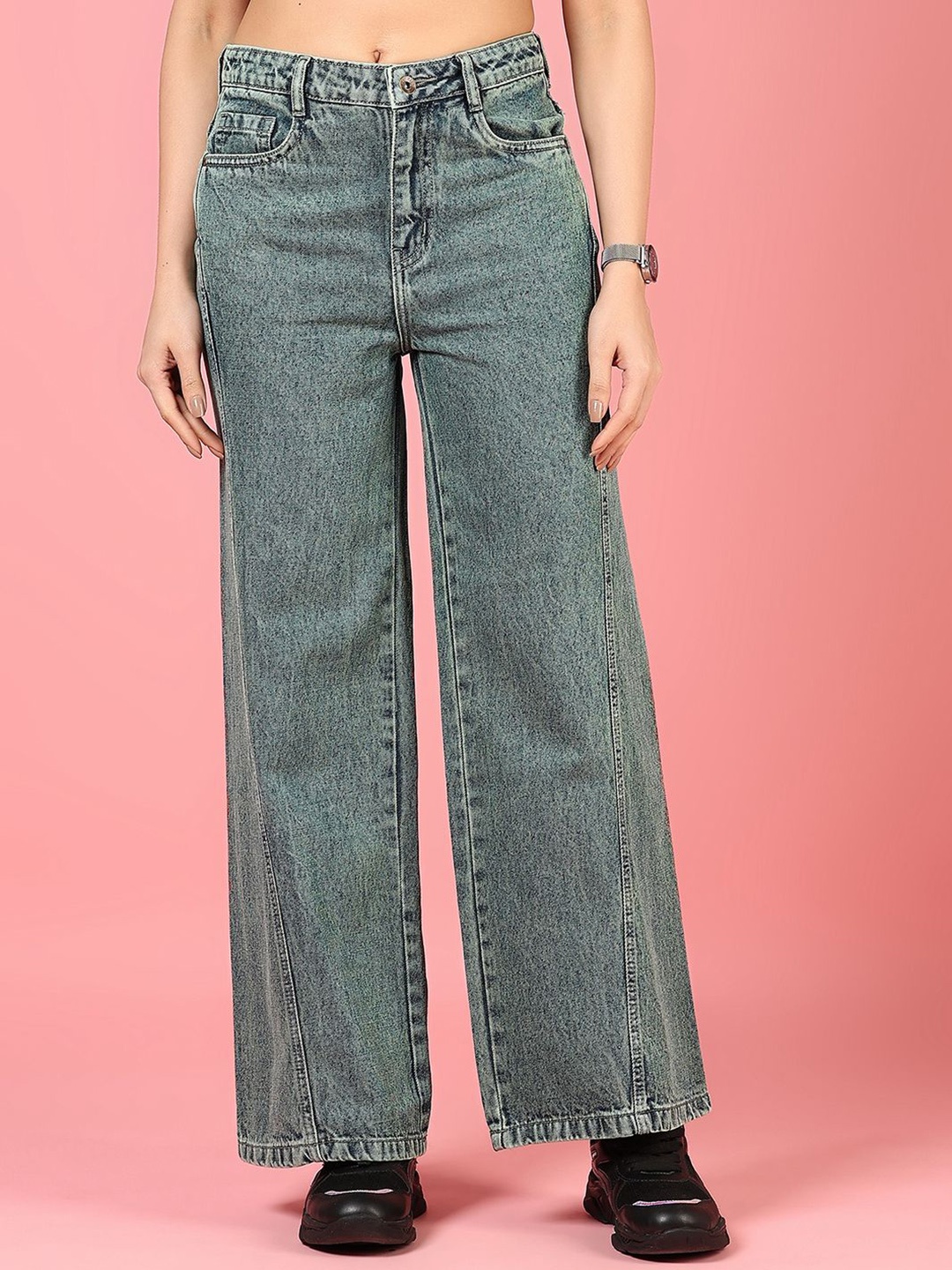 

V-Mart Women Light Fade Jeans, Green