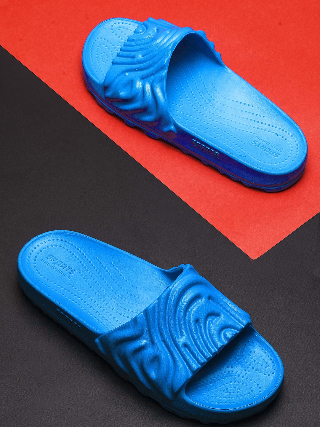 

BERSACHE Men Slip-On, Blue