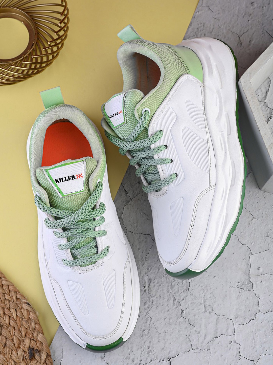 

Killer Men Colourblocked Sneakers, Green