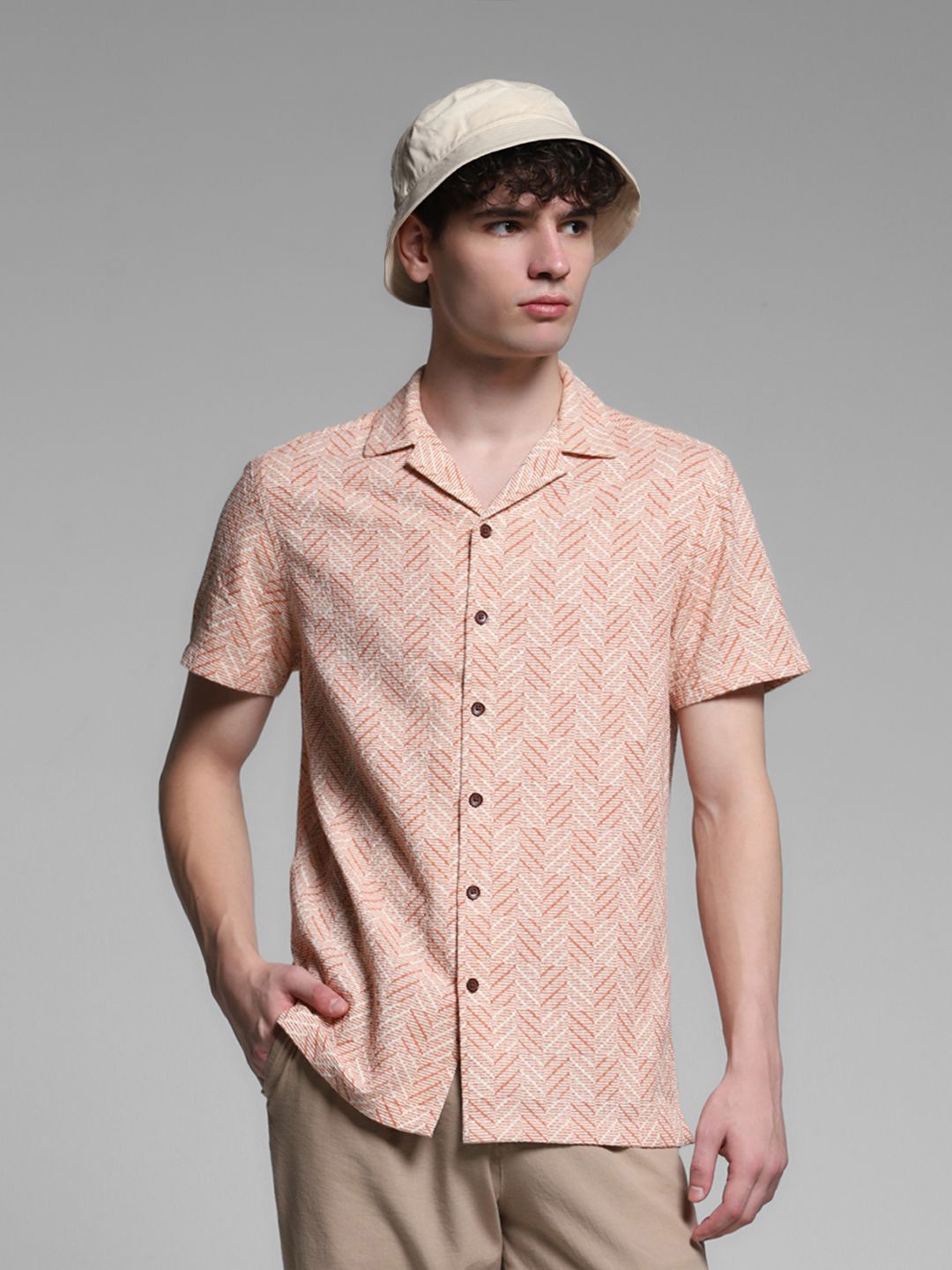 

Jack & Jones Men Floral Opaque Printed Casual Shirt, Pink