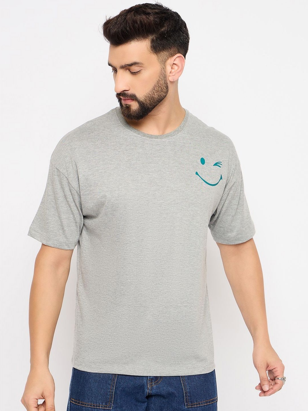 

Mast & Harbour Men Typography Printed Pure Cotton Pockets T-shirt, Grey
