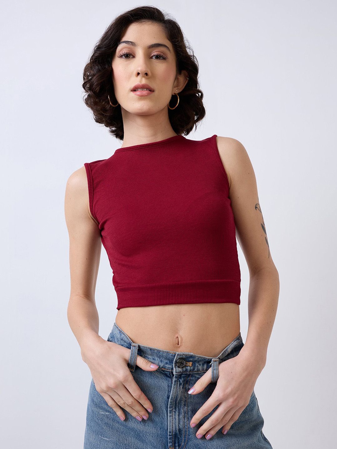 

SZN Crop Top, Maroon