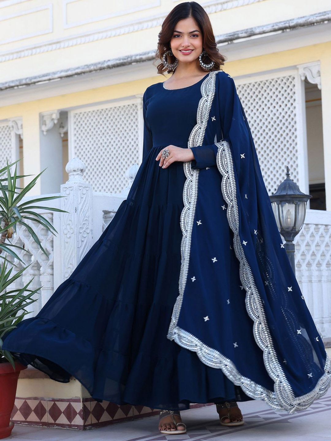 

Wedani Women Layered Kurta with Pyjamas & With Dupatta, Turquoise blue