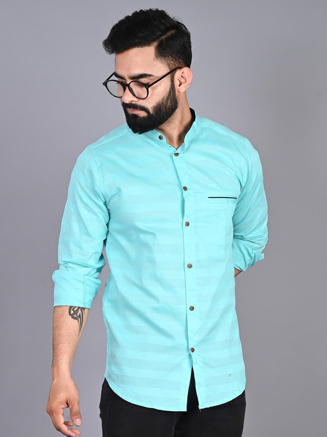 

PulseIQ Men Modern Multi Stripes Opaque Casual Shirt, Green