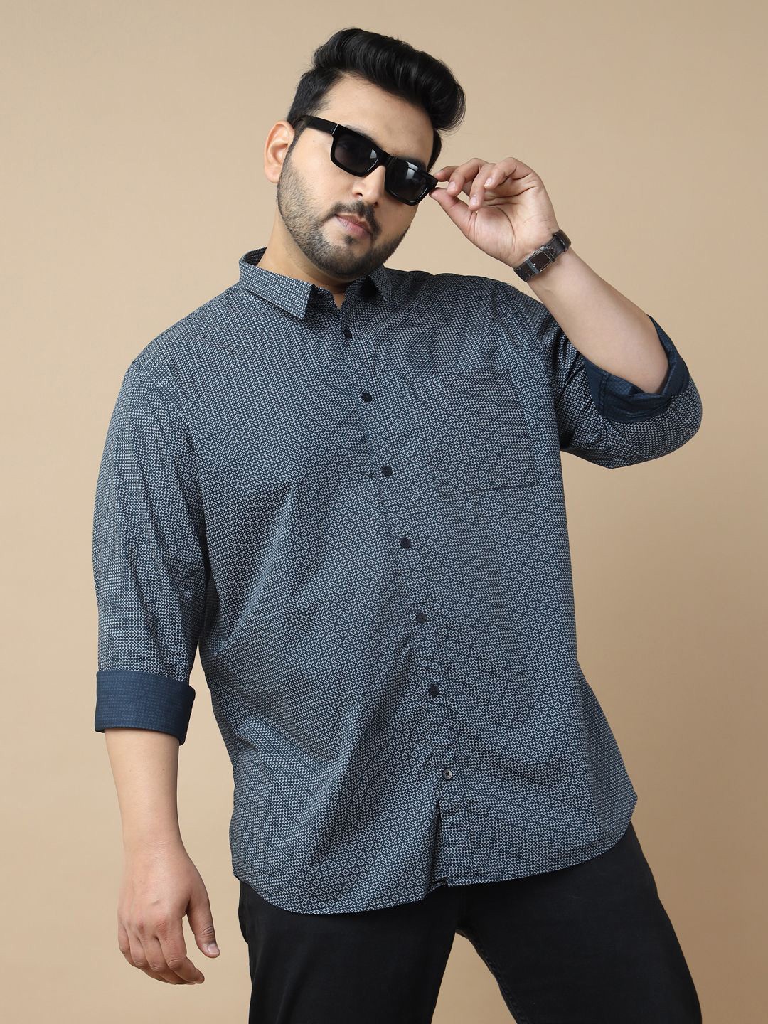 

Sztori Men Standard Slim Fit Opaque Printed Casual Shirt, Navy blue