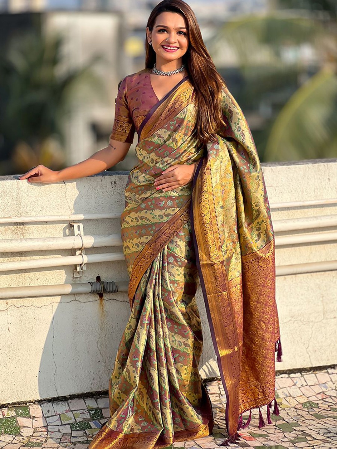 

all about you Woven Design Zari Silk Blend Dharmavaram Saree, Burgundy