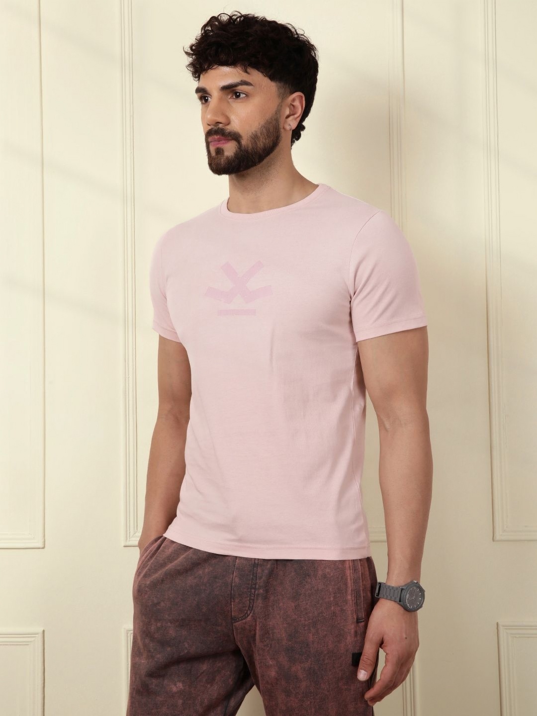 

WROGN Men Pockets Slim Fit T-shirt, Pink