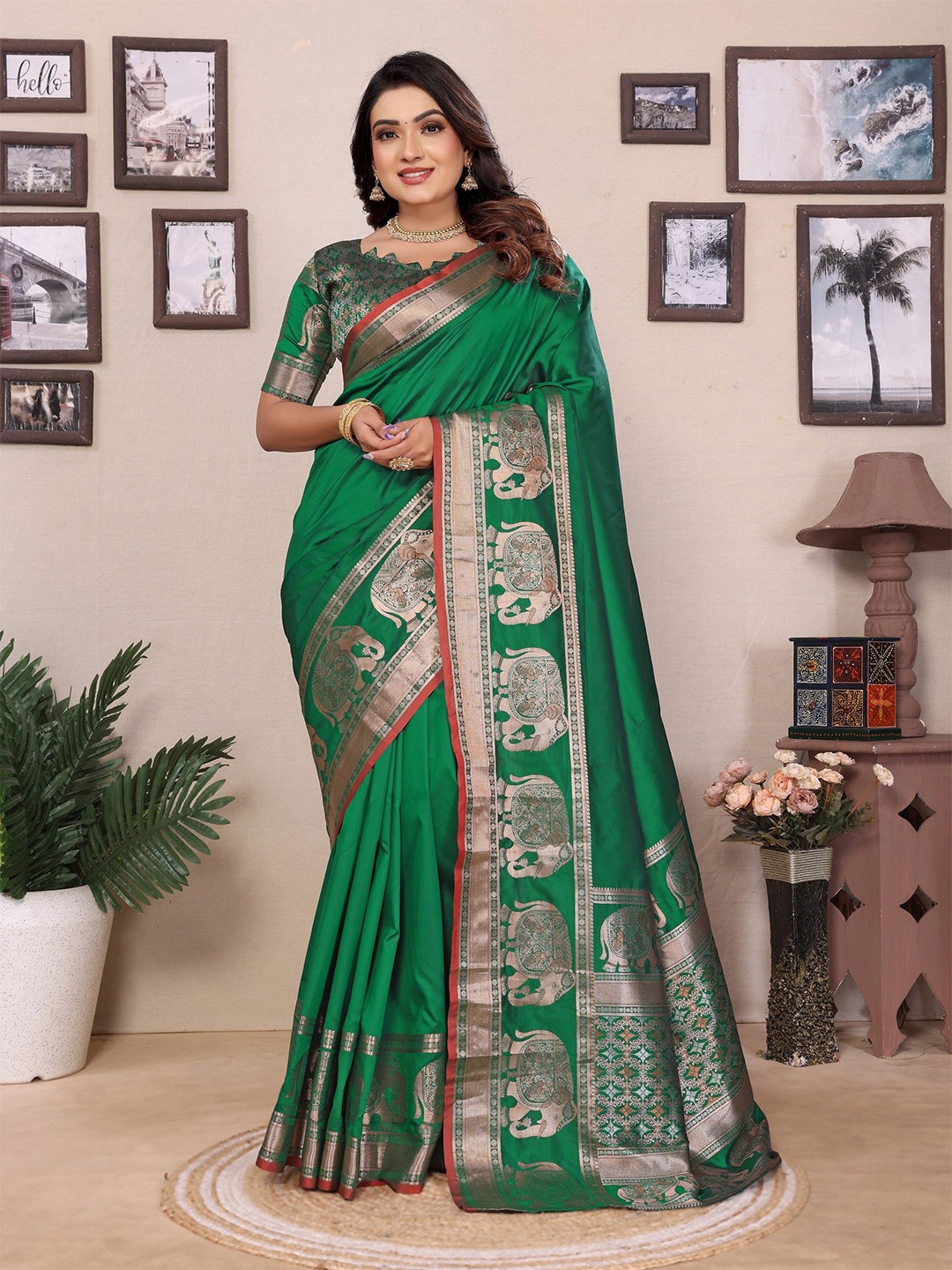 

Panzora Ethnic Motifs Zari Silk Blend Saree, Green