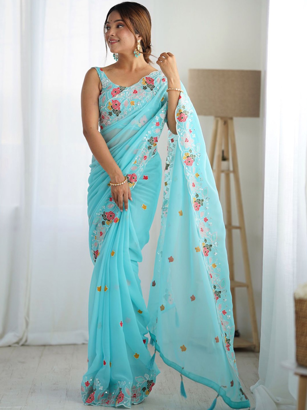 

LeeliPeeri Designer Floral Embroidered Poly Georgette Saree, Blue
