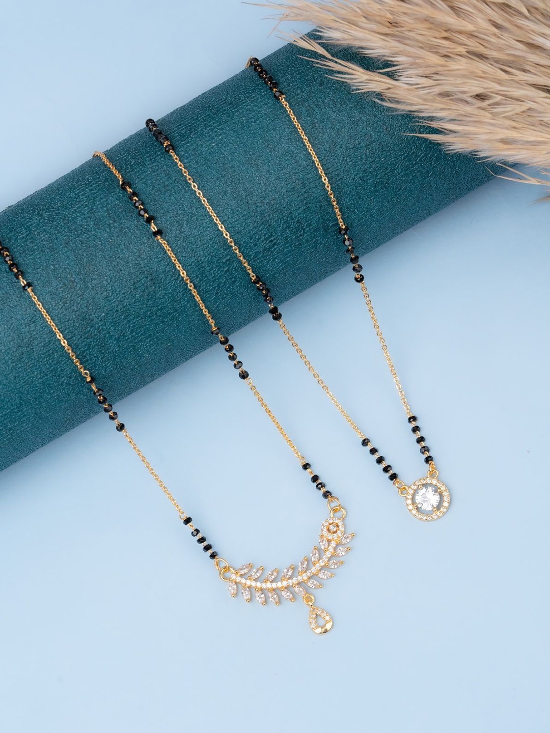 

Zeraki Jewels Gold-Plated Artificial Stones and Beads Mangalsutra