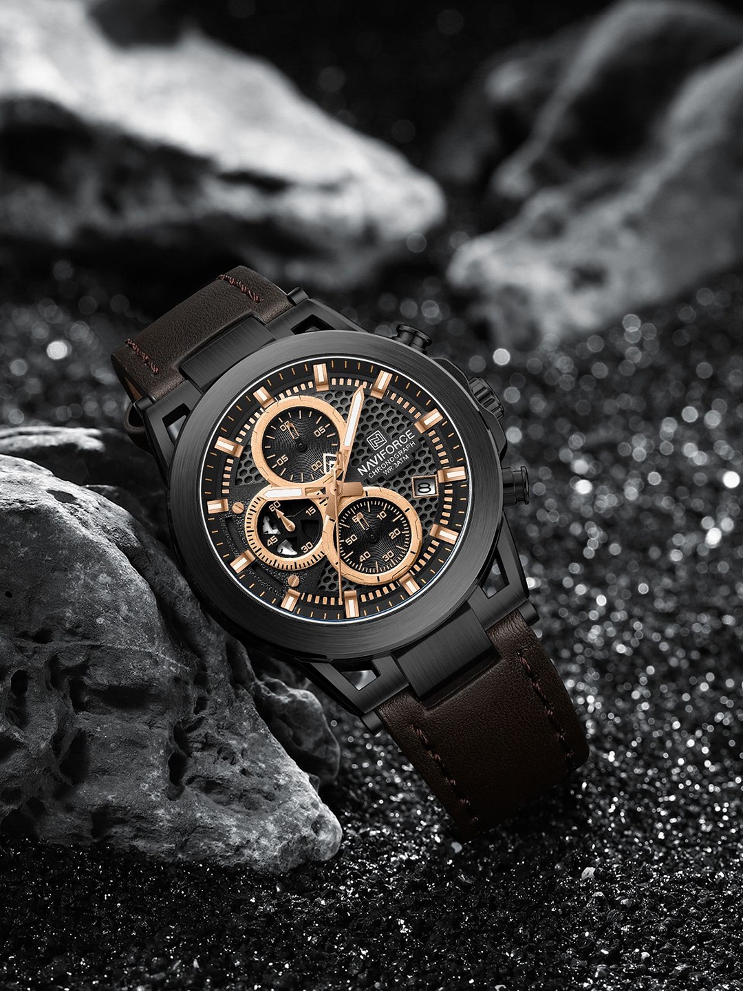 

Naviforce Men Dial & Leather Straps Analogue Chronograph Watch NF8073_B RG DBN, Black